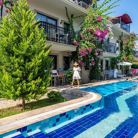 Lejlighedshotel Yasam Park - Calis 4*