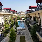 Yasam Park - Calis Φετιγιέ